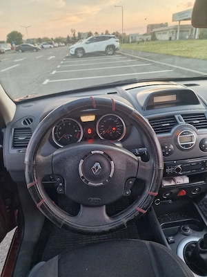 Renault Megane 2 1.4 benzina 2007   AC, trapă, fără rugină, întreținută - imagine 8