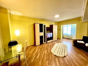 Garsoniera zona centrala, regim hotelier - imagine 2