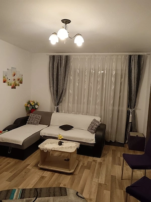 Apartament 3 camere cu loc de parcare