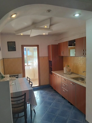 Apartament 2 camere de vânzare  - imagine 2