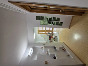 Apartament elegant, 3 camere, decomandat, etaj 2 4, str. Cuza Vodă