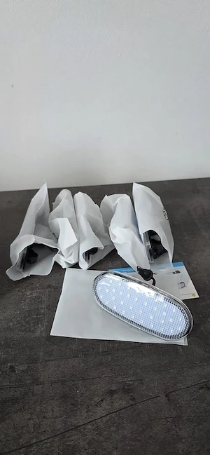 Set 6 semnalizări laterale LED Canbus compatibile Sprinter W906 / VW Crafter - imagine 4