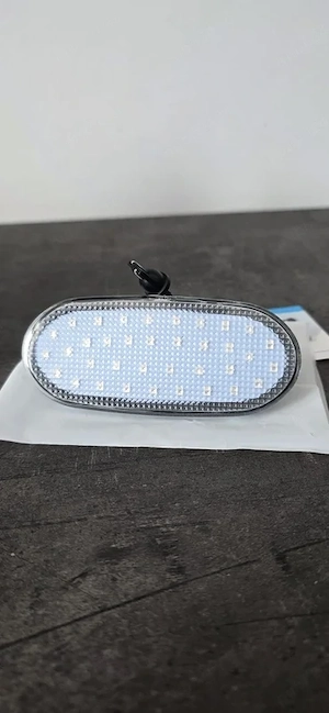 Set 6 semnalizări laterale LED Canbus compatibile Sprinter W906 / VW Crafter