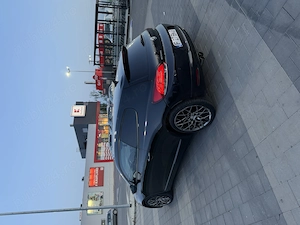 Volkswagen Scirocco 2.0 TDI DSG - imagine 4