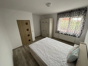 Apartament 3 camere zona Sanpetru - imagine 2