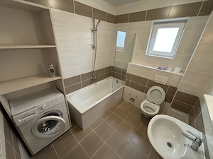 Apartament 3 camere zona Sanpetru - imagine 3