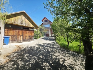 Casă / Vilă cu 6 camere de vânzare în zona Darmanesti - imagine 2