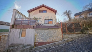 PODUL LUI GRID 13 | APARTAMENT LA CASĂ | 4 CAMERE | 2 BĂI | PRIVELIȘTE