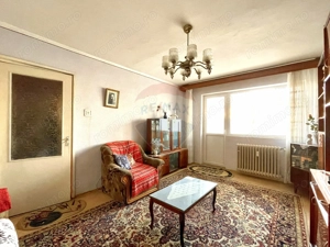 Apartament cu 3 camere de vânzare -  Casa de Cultura - imagine 17