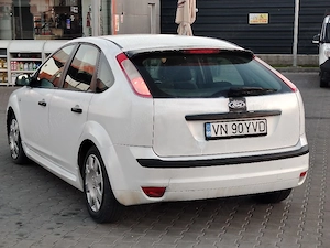 Ford Focus  - imagine 4