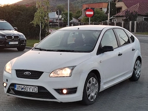 Ford Focus  - imagine 5