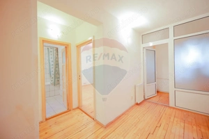 Apartament cu 3 camere de vânzare în zona Calea Aradului - imagine 6