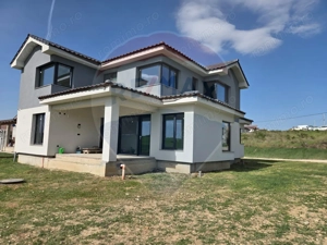 Casă deosebita cu 4 dormitoare in Cihei - imagine 2