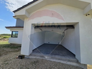 Casă deosebita cu 4 dormitoare in Cihei - imagine 16