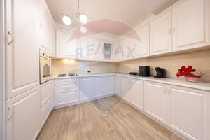 Apartament cu 3 camere de lux în Brașov, Complex Isaran - imagine 2