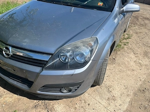 Dezmembrez Opel Astra H Z16XEP  - imagine 3