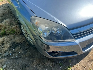 Dezmembrez Opel Astra H Z16XEP  - imagine 2