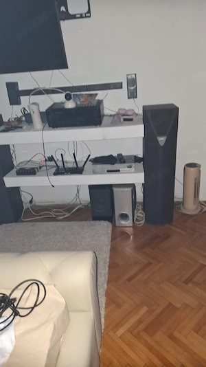 Ofer spre vânzare amplificator sony