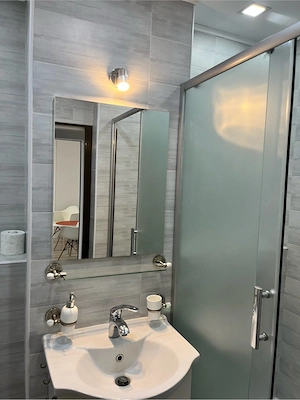 Proprietar   Apartament 1 cameră, decomandat, 35 mp, parcare, zonă semicentrală Bd. Gării   Hărmanul - imagine 5