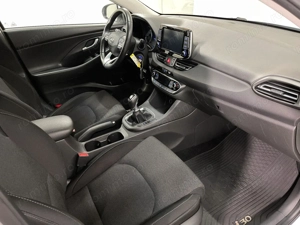Hyundai i30 - imagine 10