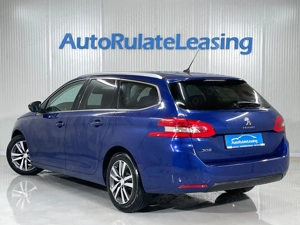 Peugeot 308 - imagine 4