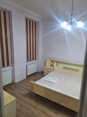Apartament  spatios zonă centrală (spate teatru) arad ieftin si foarte bun - imagine 9