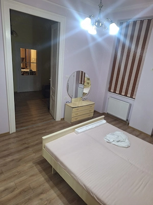 Apartament  spatios zonă centrală (spate teatru) arad ieftin si foarte bun - imagine 8