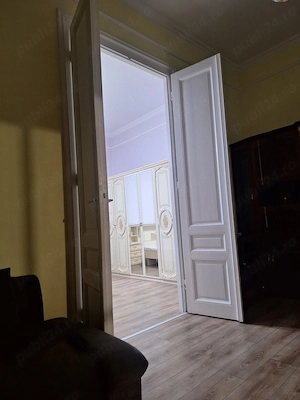 Apartament  spatios zonă centrală (spate teatru) arad ieftin si foarte bun - imagine 5