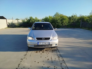 Opel Astra,,1.6,,Acte la zi  - imagine 3