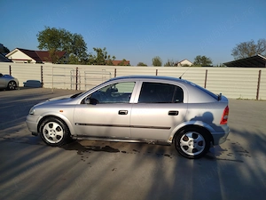 Opel Astra,,1.6,,Acte la zi  - imagine 8