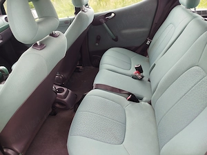 Mercedes A class,, Acte la zi  - imagine 10