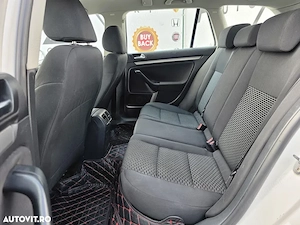 Dacia Duster Blue dCi 115 4WD Comfort - imagine 9