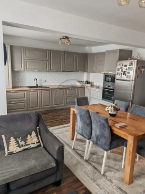 Apartament 3 camere, 82 mp utili, Subcetate, parcare + boxă - imagine 3