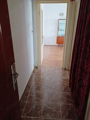 Vând 2 camere zona Orizont ( str.Letea ) - imagine 7