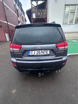 SUV. 4x4, 7 locuri, 2500   - imagine 3