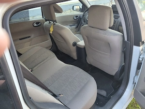Vand Renault Megane 2, 1.5 dci, 2009 - imagine 7
