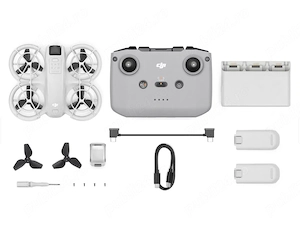 Drona DJI Neo  Fly More Combo