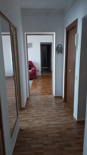 Apartament 3 camere etaj 3 3 totul renovat de la 0 - imagine 9