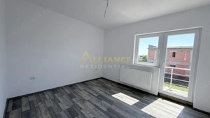 Casa Individuala - 5 camere - 2 bai - 468mp teren - imagine 10