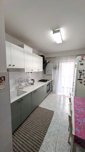 Vând apartament cu 4 camere, Mărăști, Cluj-Napoca - imagine 2