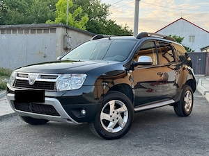 Duster 2010 luna 11 GPL 
