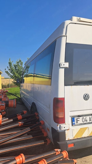 Societate comerciala vinde Microbuz VW LT46, an fabr 2003