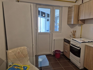  Apartament 2 camere decomandat   Zona Mioriței, Bacău   gata de mutat - imagine 9