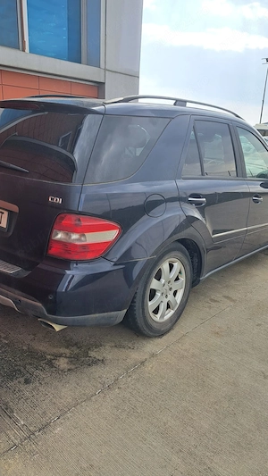 Societate comerciala vinde Mercedes ML320, an fabr 2006 - imagine 3