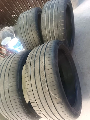 Cauciucuri de vara Pirelli 255/35/19 - imagine 5