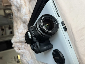 Canon EOS 100D