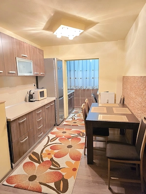 Apartament 2 camere zona Apostol Andrei - imagine 2