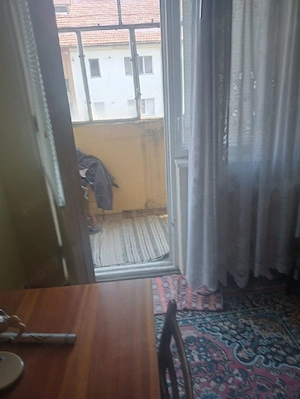 Apartament 2 camere + boxă ZONA Precista