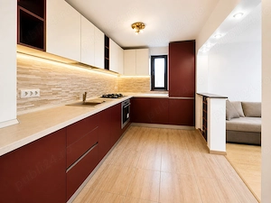 Casa de vanzare cu doua camere si curte