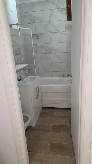Vand Apart cu 2 Cam ,Decomandat et 1 Ultracentral ,75000 Euro ,et 1  neg  - imagine 6